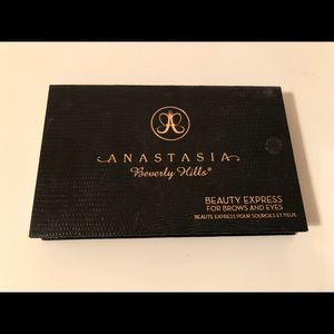 Anastasia hill brow palette